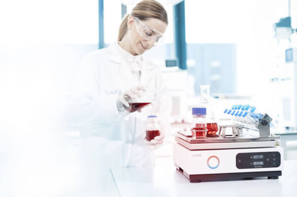 comp_Image_INS_Lauda_Shakers_1000x665_01_JPG,1 comp_Image_INS_Lauda_Shakers_1000x665_01_JPG,1